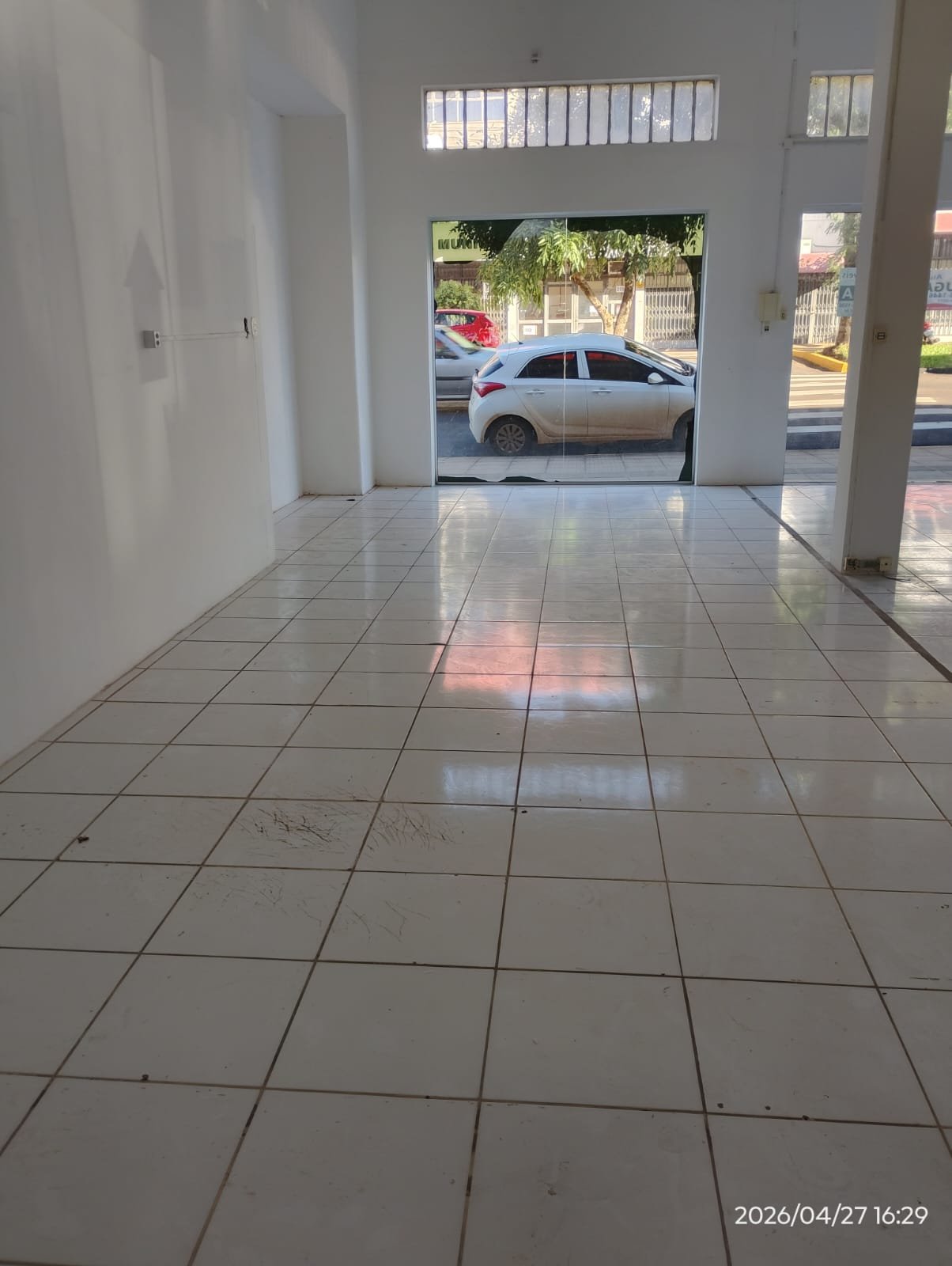 SALA COMERCIAL PARA LOCAÇÃO CENTRAL